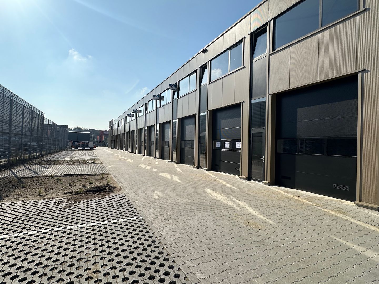 View photo 1 of Aphroditestraat 1-21