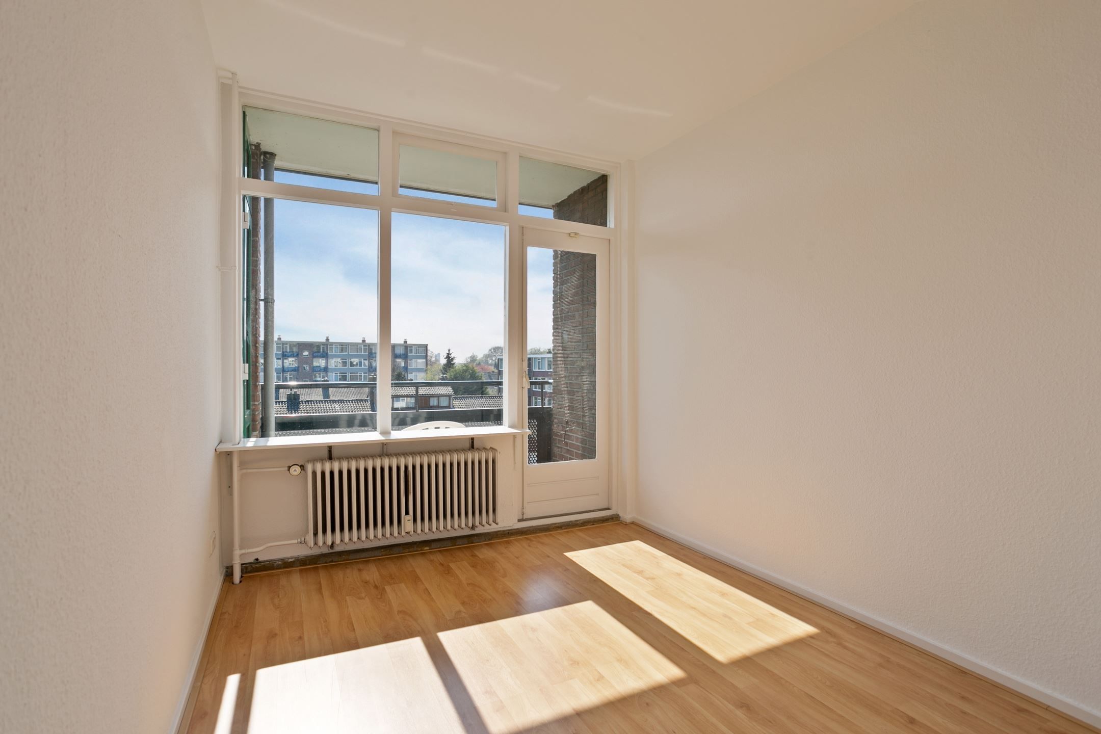 Photo 12 of Wielingenstraat 37