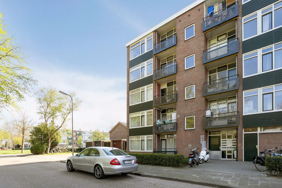 Photo 8 of Wielingenstraat 37