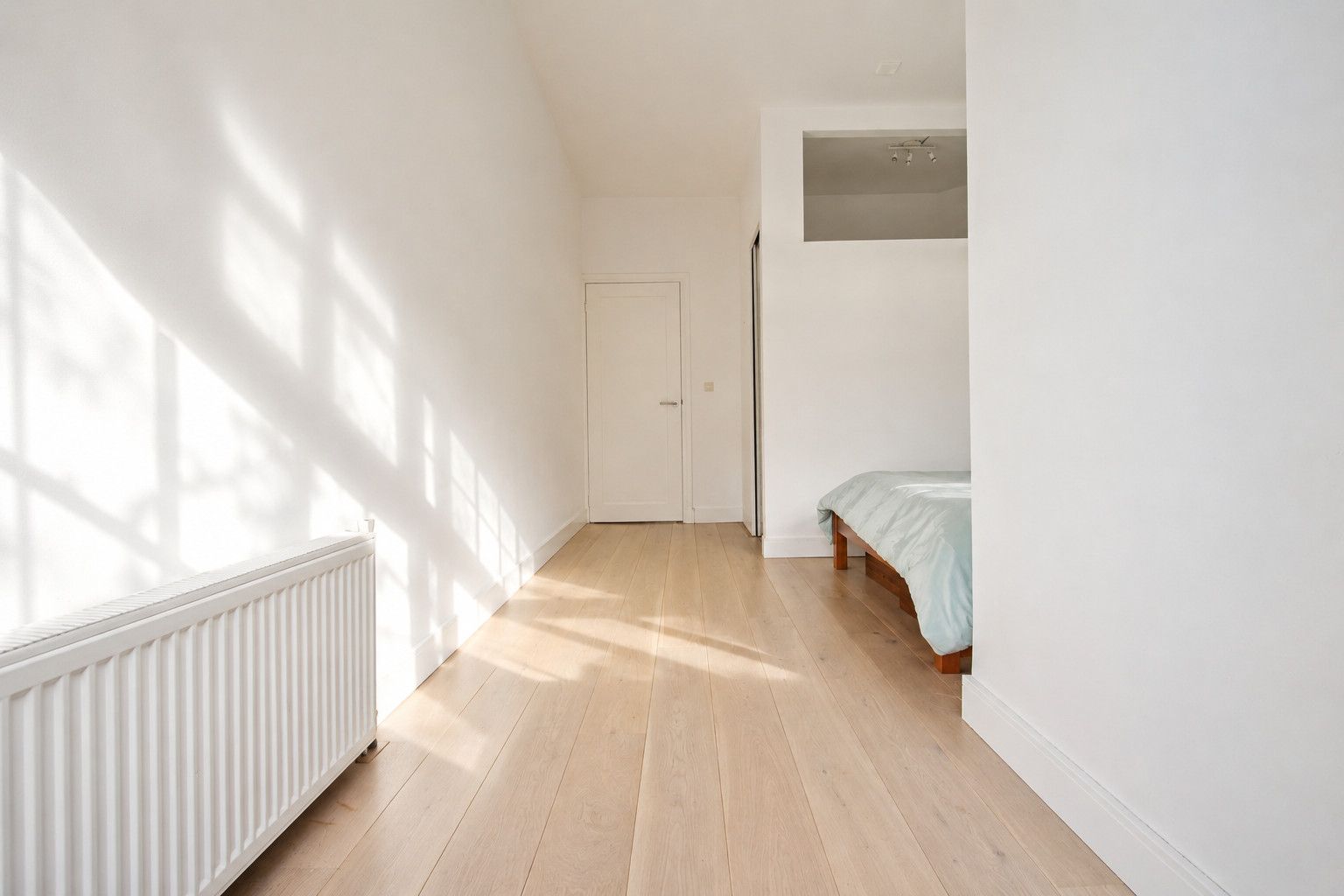 Photo 12 of Zocherstraat 38-1
