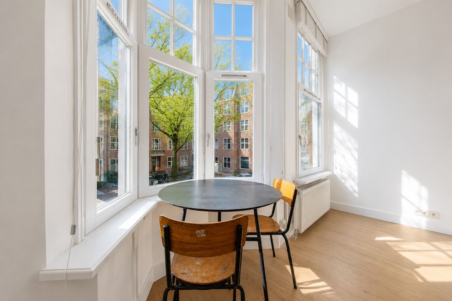 Photo 4 of Zocherstraat 38-1