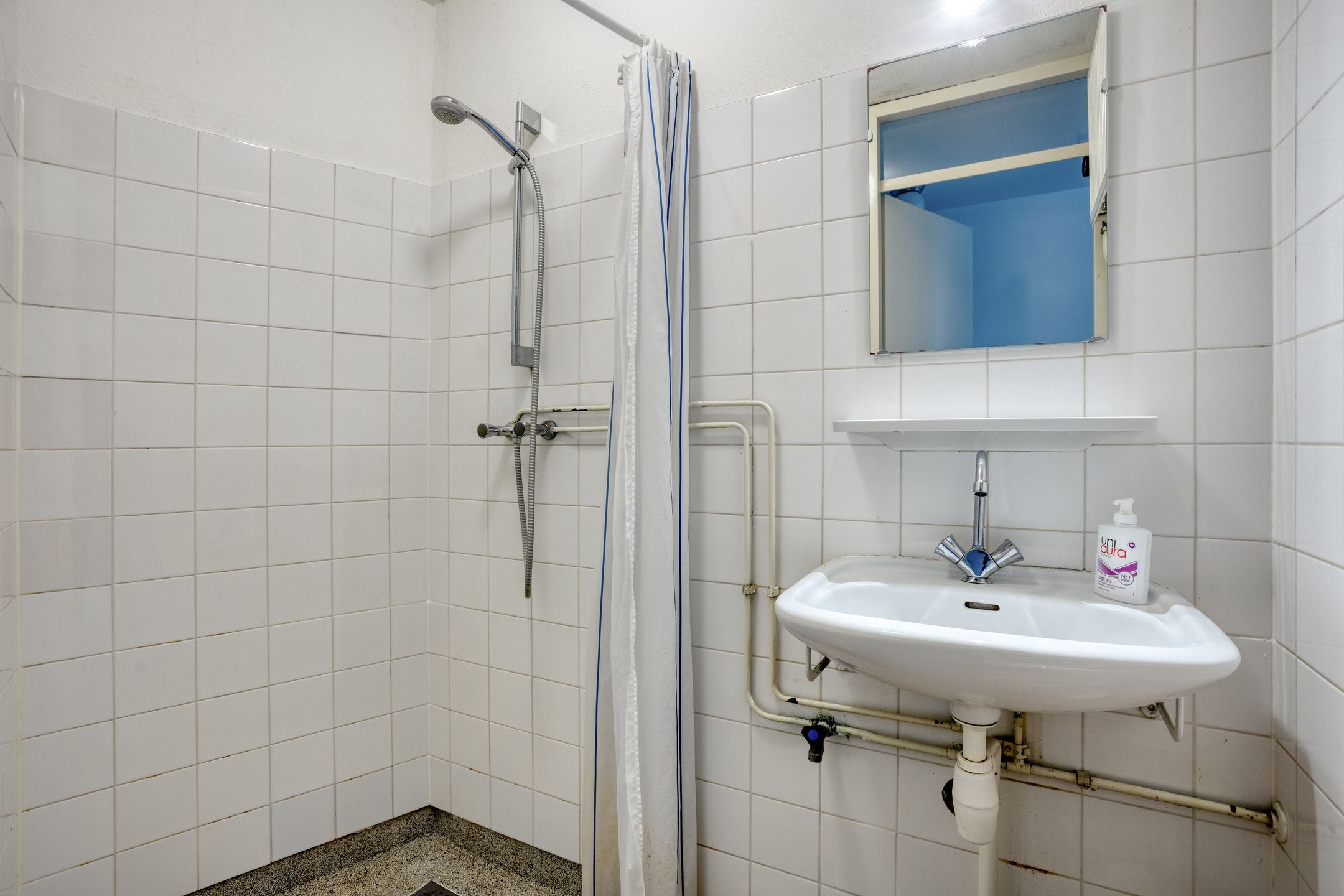 Spacious 3-Bedroom Apartment with Energy Label A in Amsterdam East — 24