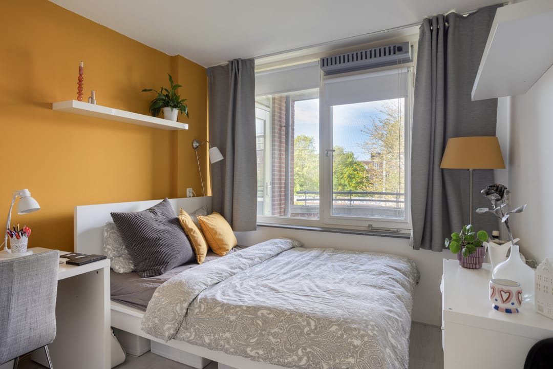 Spacious 3-Bedroom Apartment with Energy Label A in Amsterdam East — 22