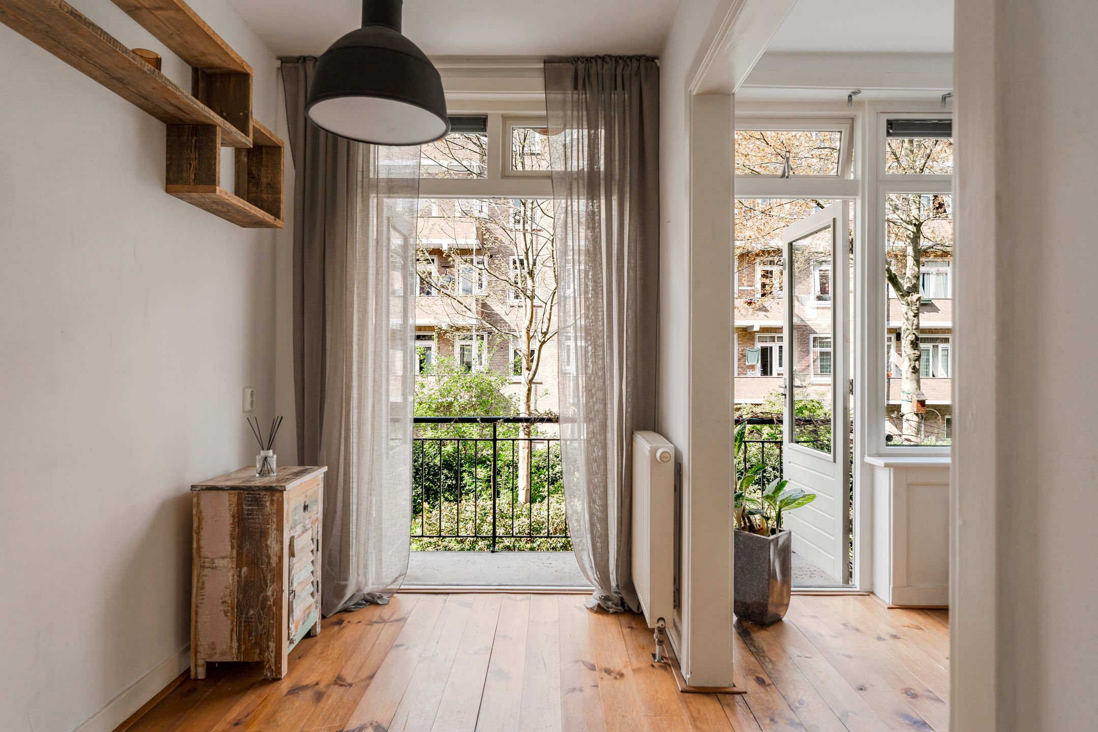 Bright 3-Bedroom Apartment in Amsterdam's Sought-After Bos en Lommer with Dual Balconies — 12