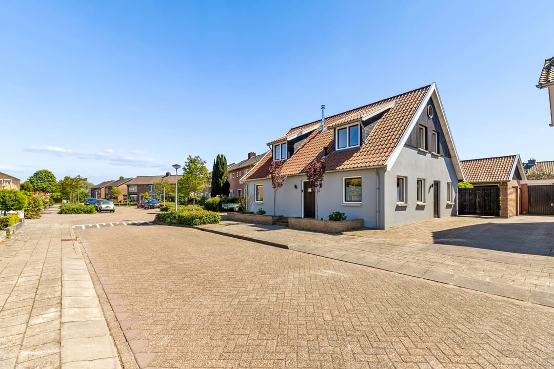 Photo 77 of Marijkestraat 32
