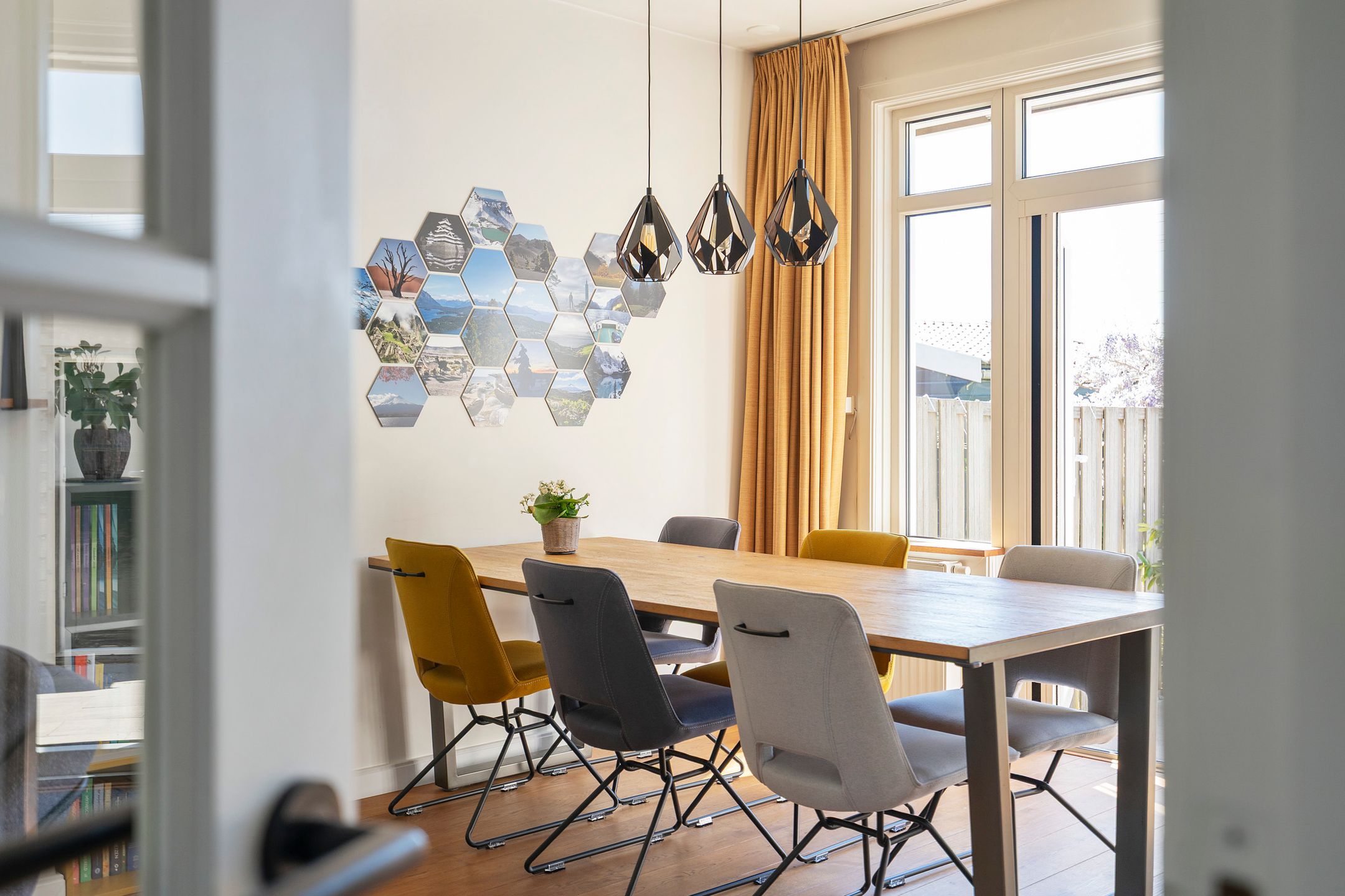 Photo 12 of Riouwstraat 90