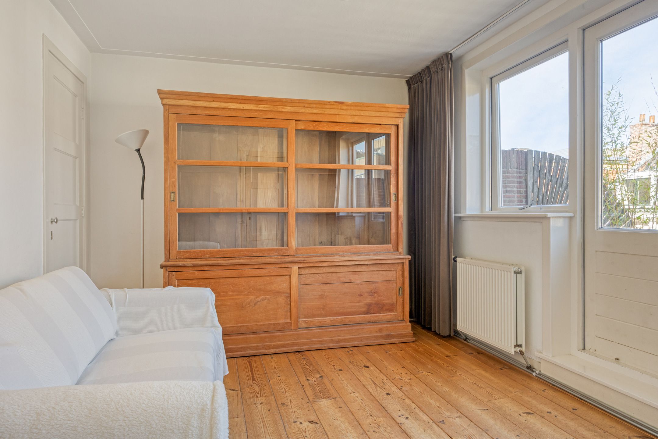Photo 30 of Zwanestraat 2-2B