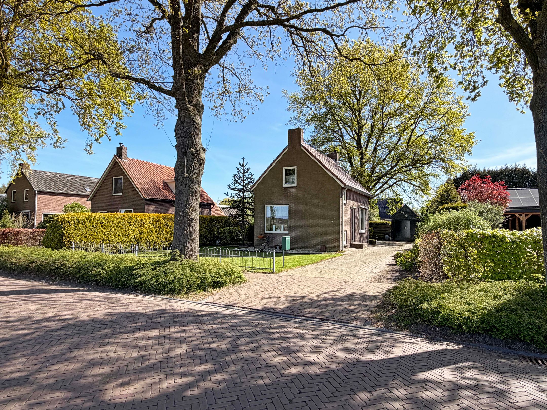 Photo 6 of Dorpsstraat 44