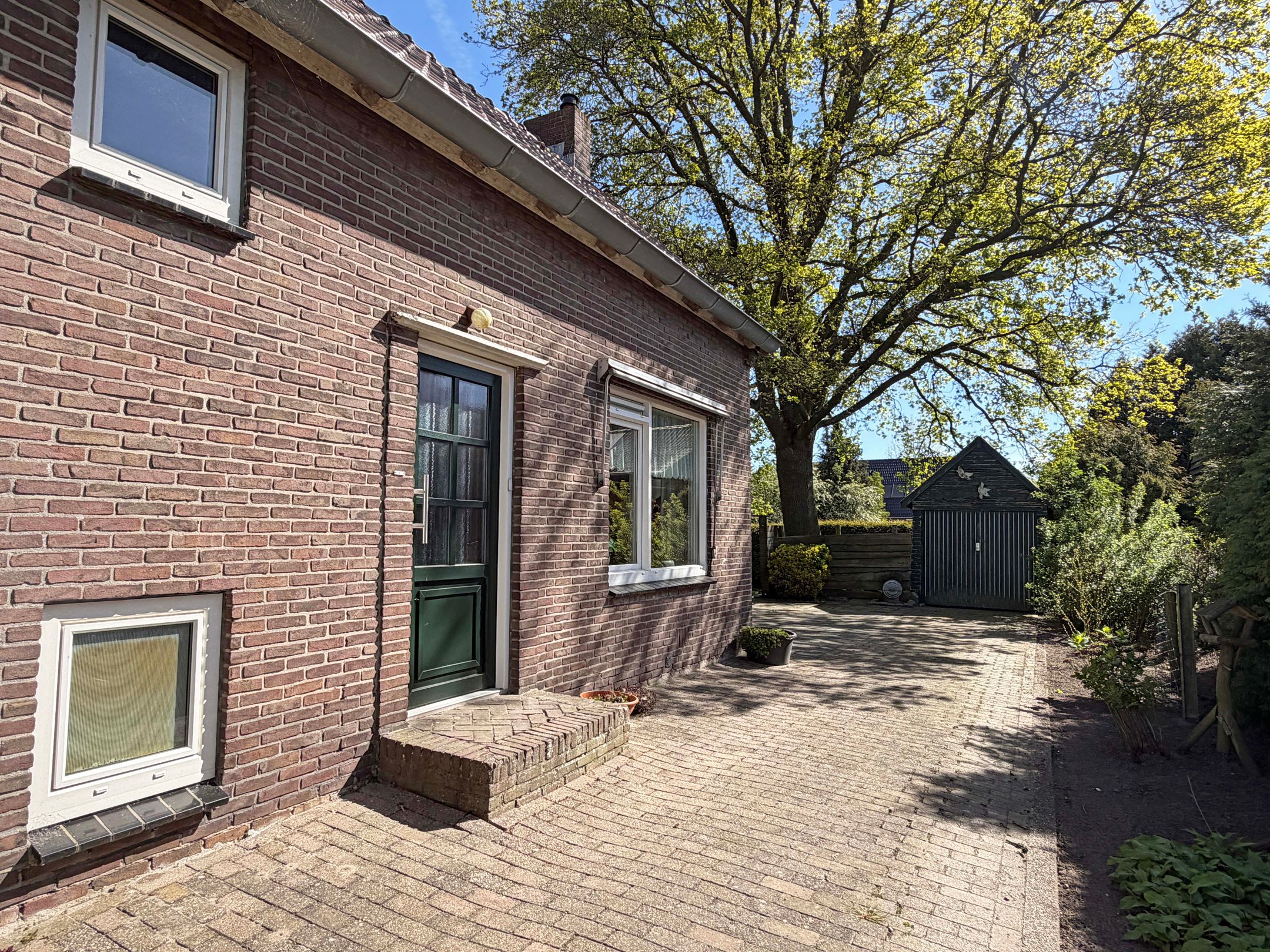 Photo 12 of Dorpsstraat 44