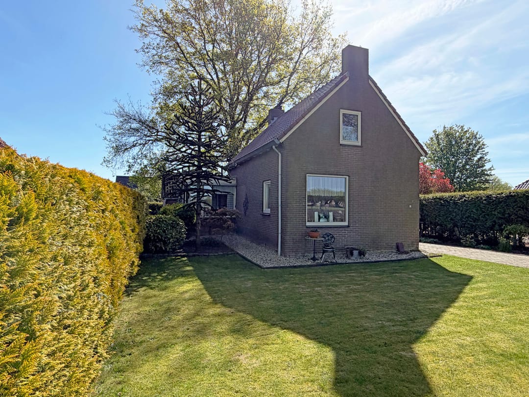 Photo 11 of Dorpsstraat 44