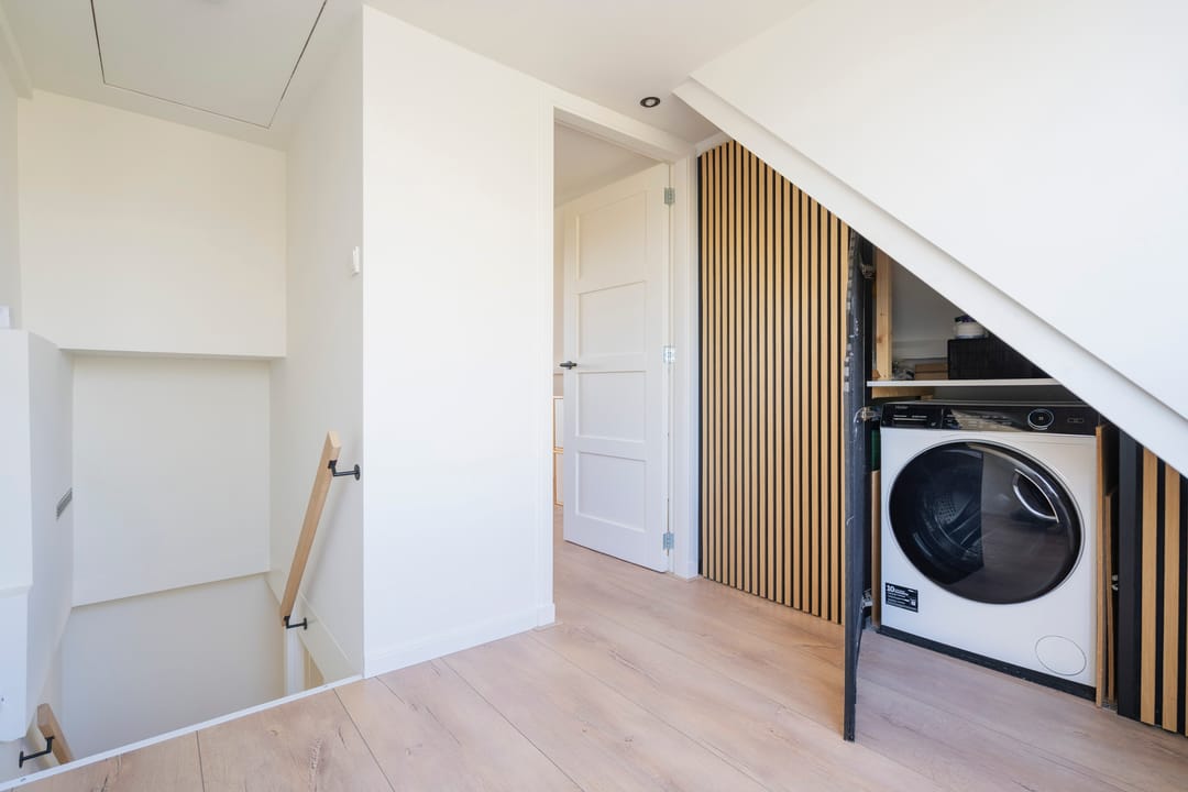 Photo 31 of Riouwstraat 90