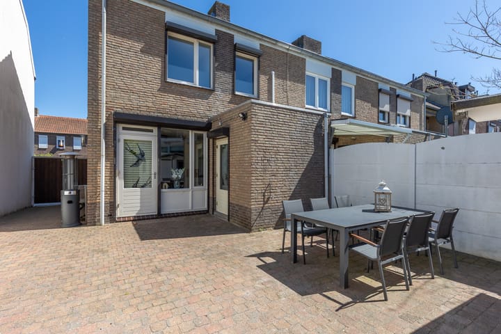 Photo 3 of Bouwbergstraat 110