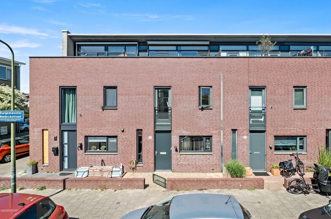 Foto 1 van Burgemeester Waldeckstraat 65