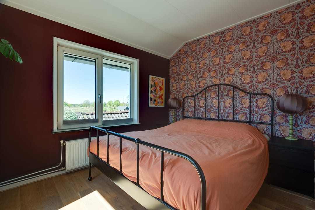Photo 17 of Makkum 4-B