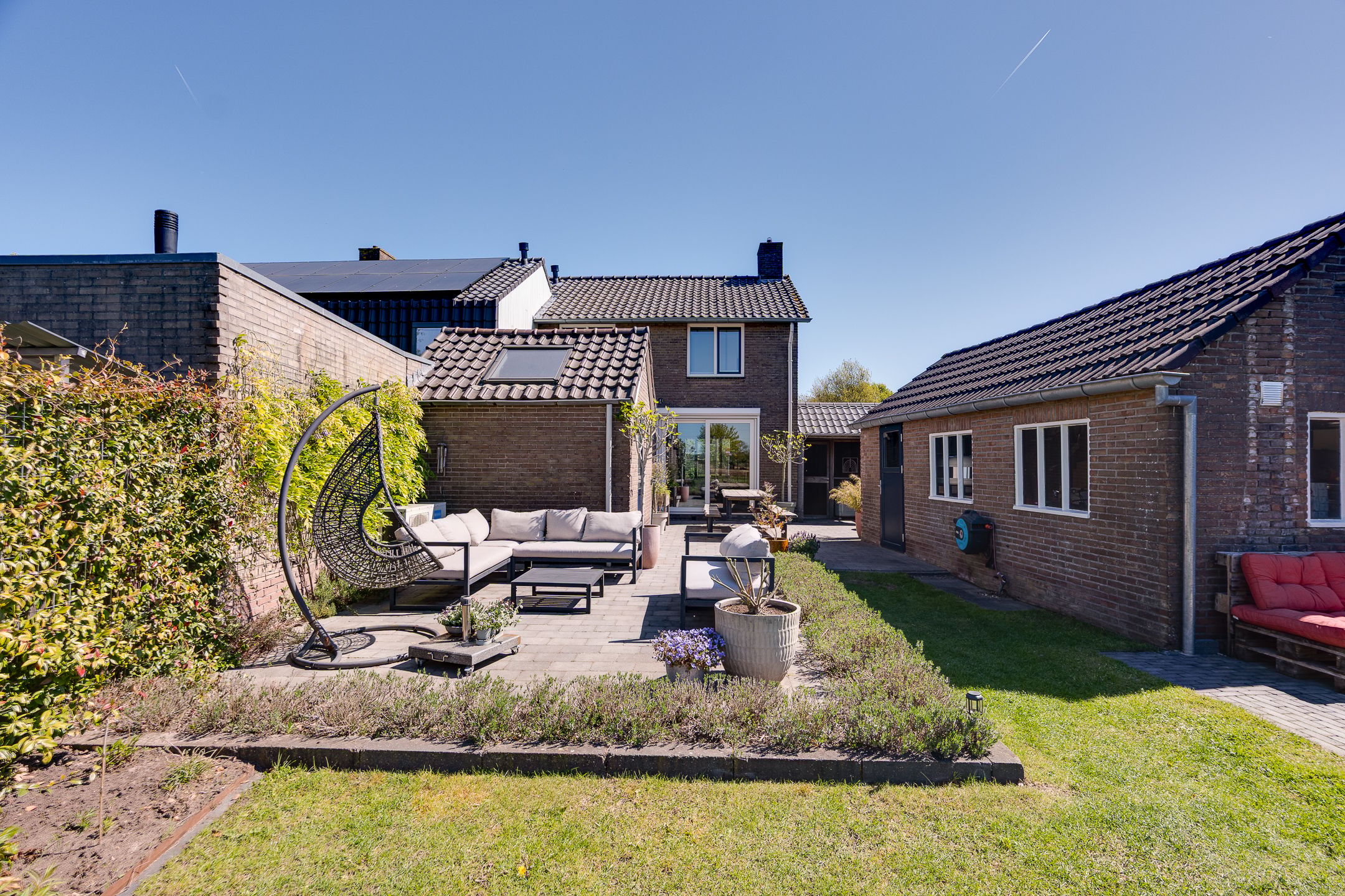 Photo 24 of Makkum 4-B
