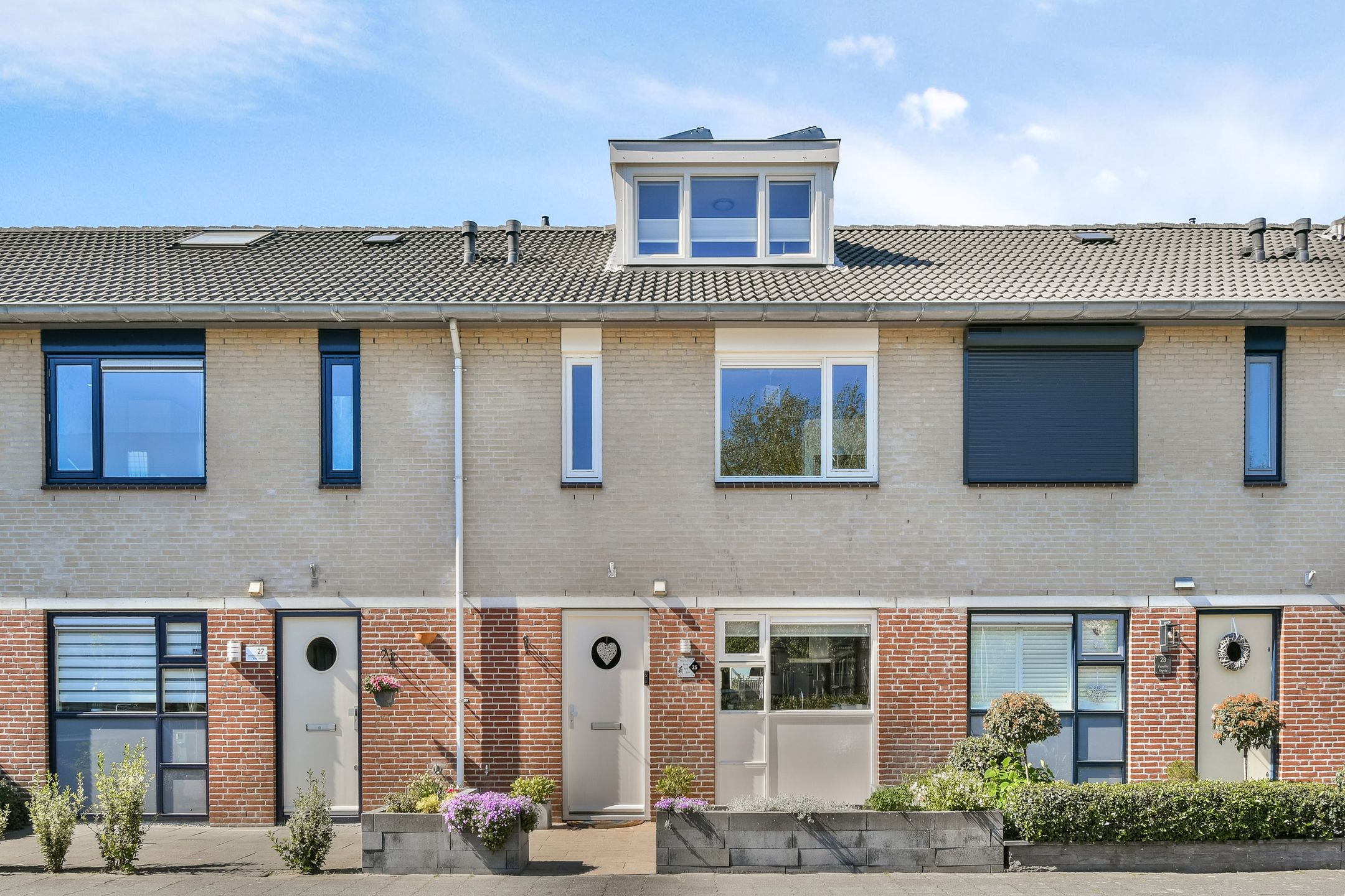 Voornhof 25 