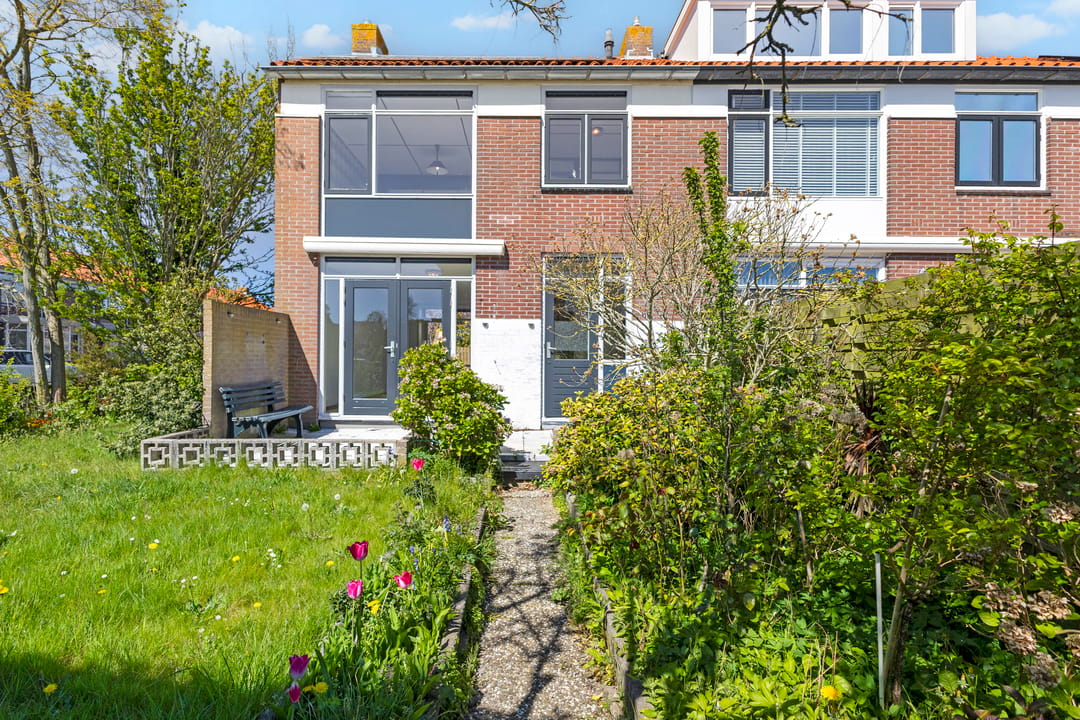 Foto 38 van Leendert den Bergerstraat 15