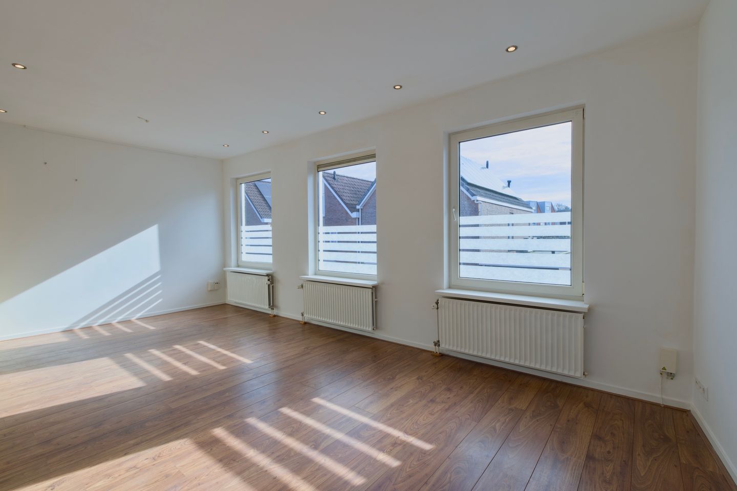 Photo 19 of Eschstraat 1-A