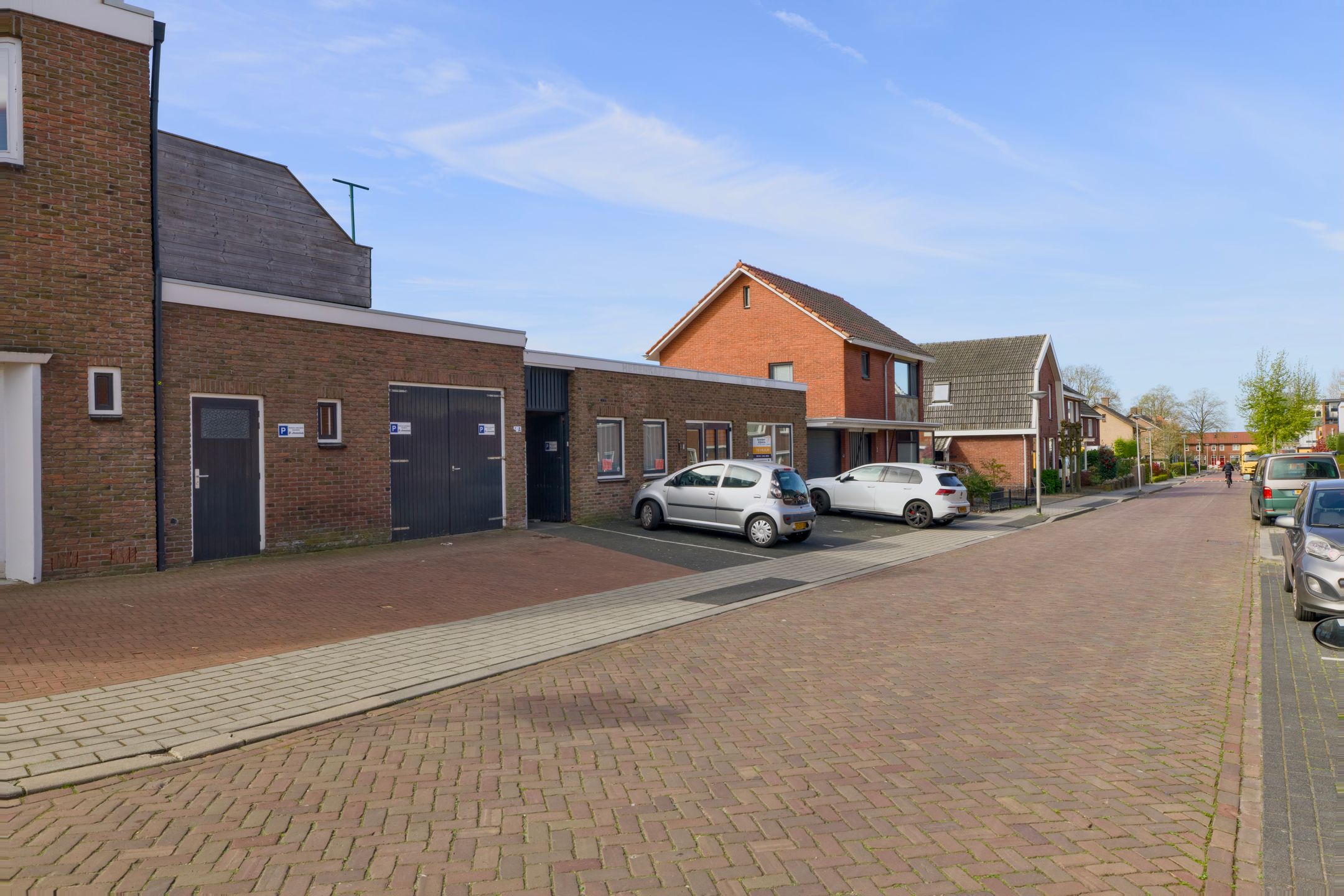 Photo 24 of Eschstraat 1-A