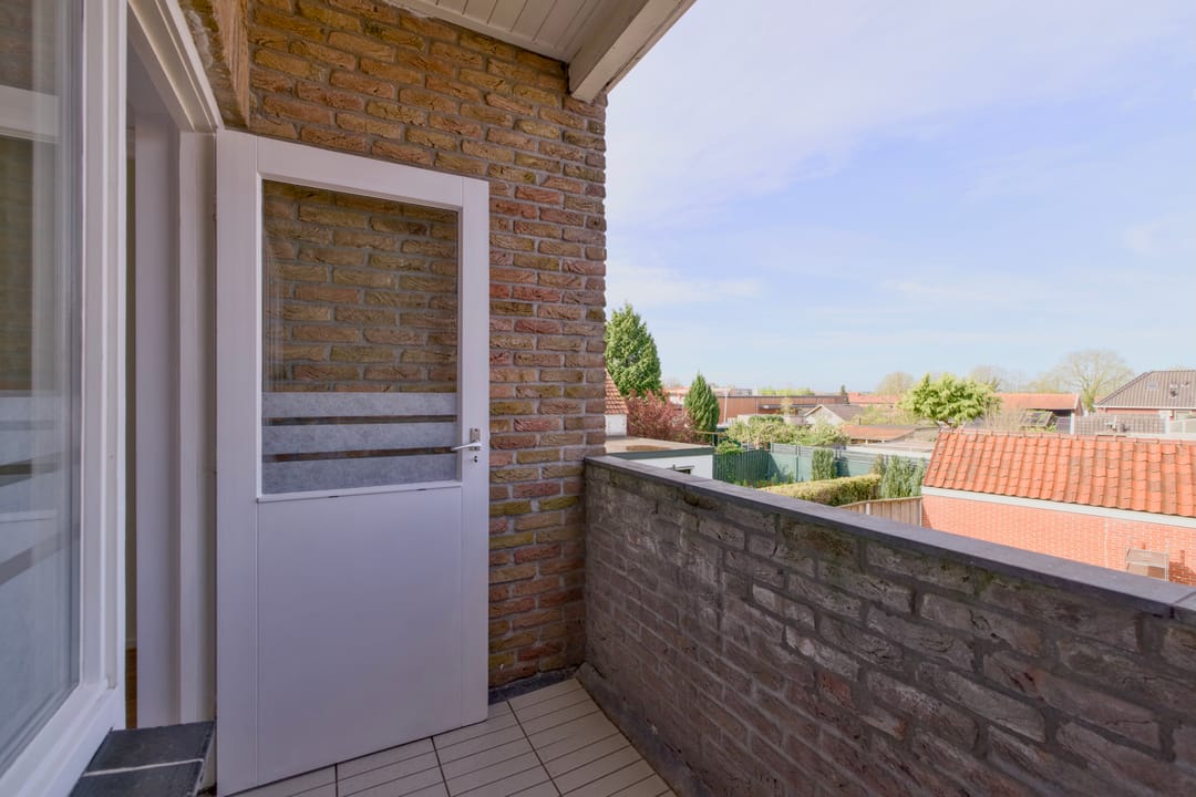 Photo 23 of Eschstraat 1-A