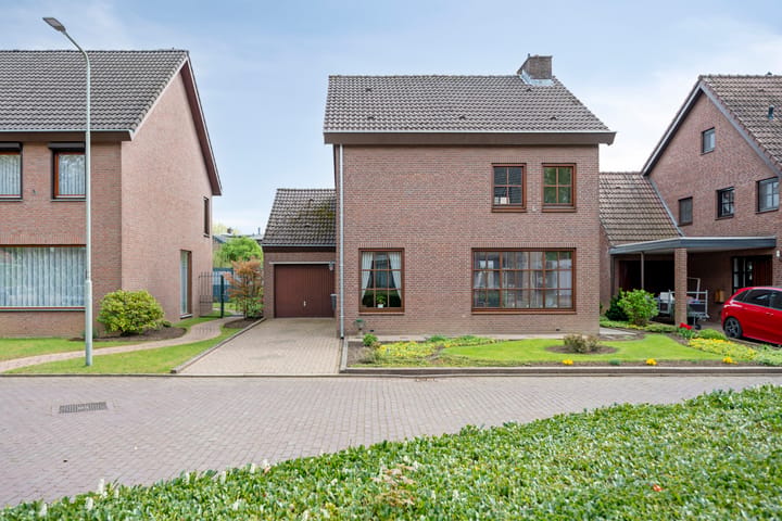 Vrijstaande woning te koop: Elsterweg 26, Sittard
