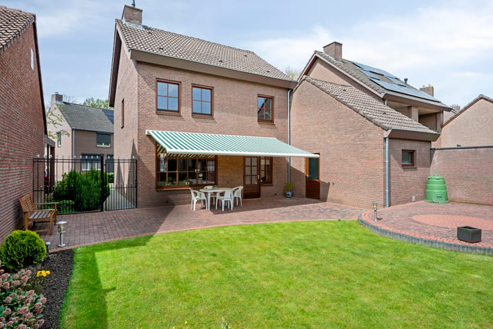 Vrijstaande woning te koop: Elsterweg 26, Sittard