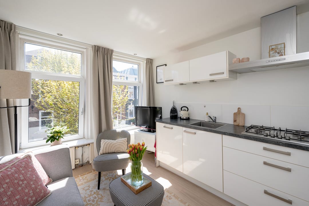 Photo 2 of Gerard Doustraat 93-3