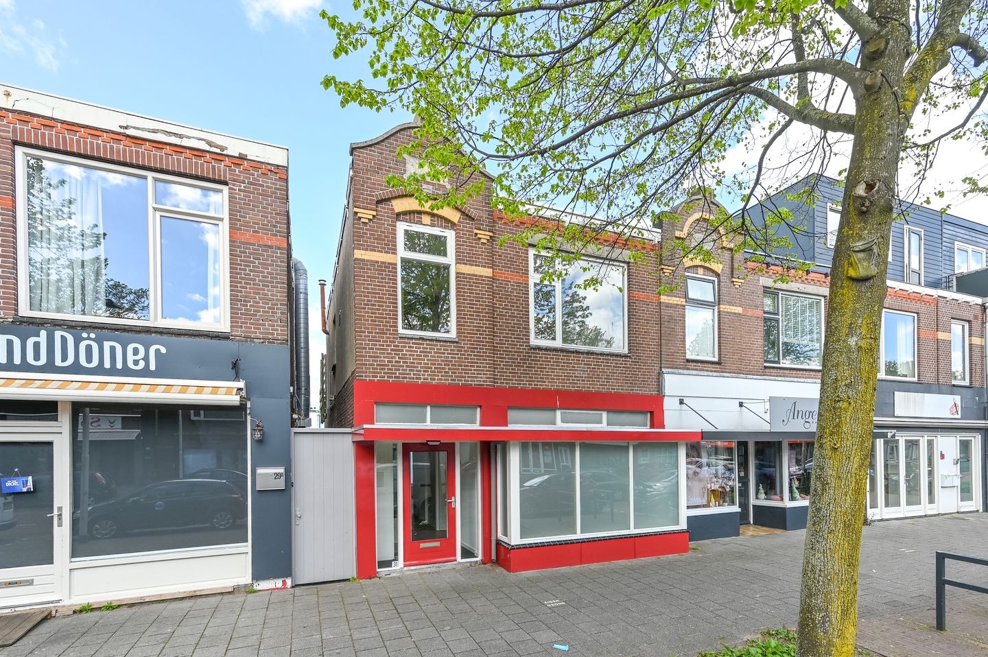 Bekijk foto 1 van Kennemerlaan 31