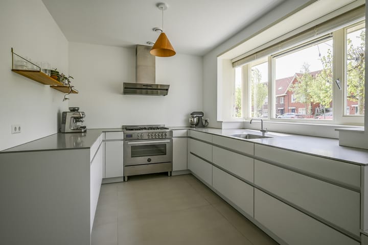 Photo 4 of Seth Gaaikemastraat 30