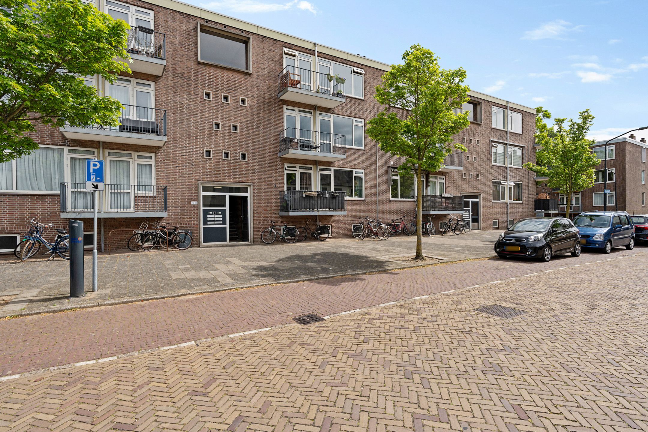 Foto 27 van Obrechtstraat 28