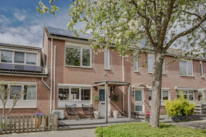 Foto 5 van Smaragd 27