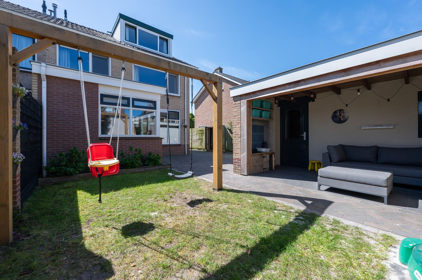 Foto 44 van Huygensstraat 9