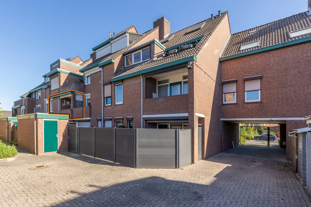 Photo 31 of Burg. Coonenplein 21
