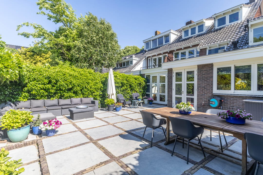 Photo 11 of Roerdompstraat 23