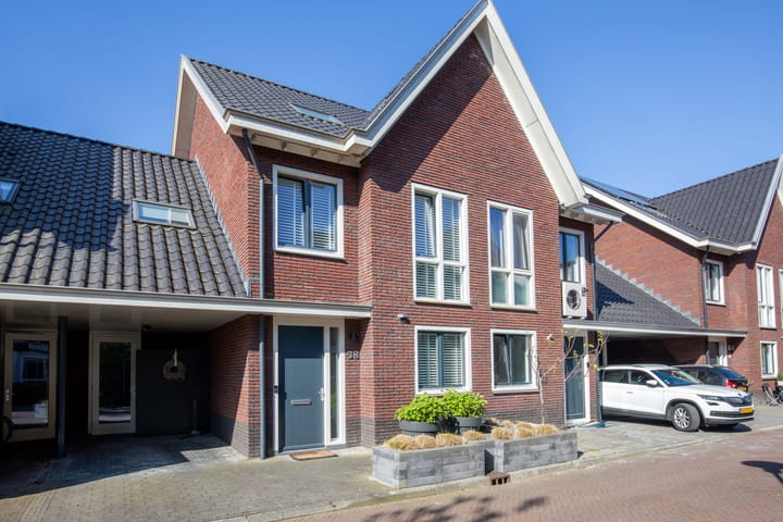 Foto 5 van Rechtsbuitenstraat 38