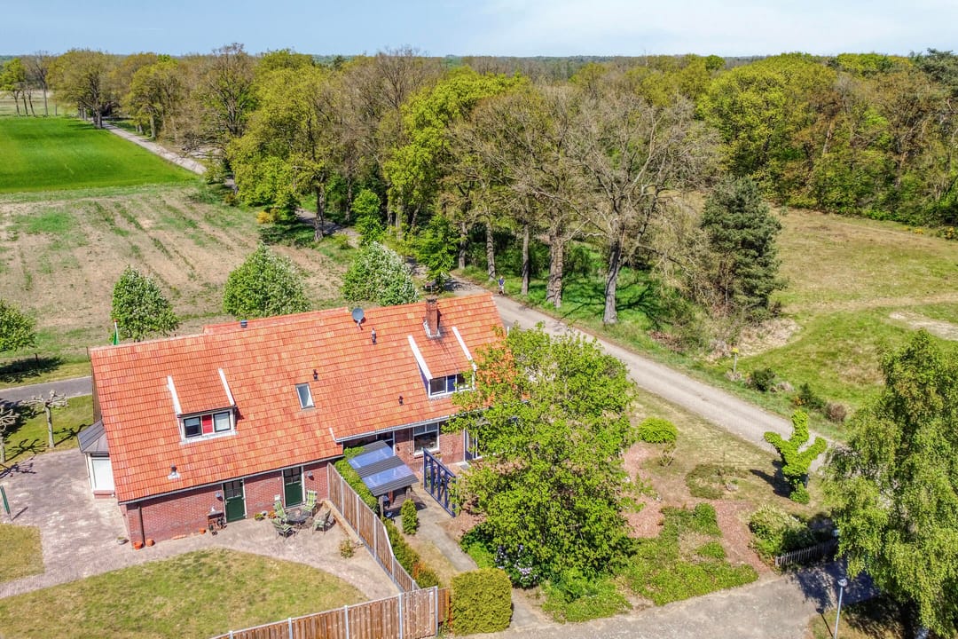 Photo 41 of Veenhuisweg 3