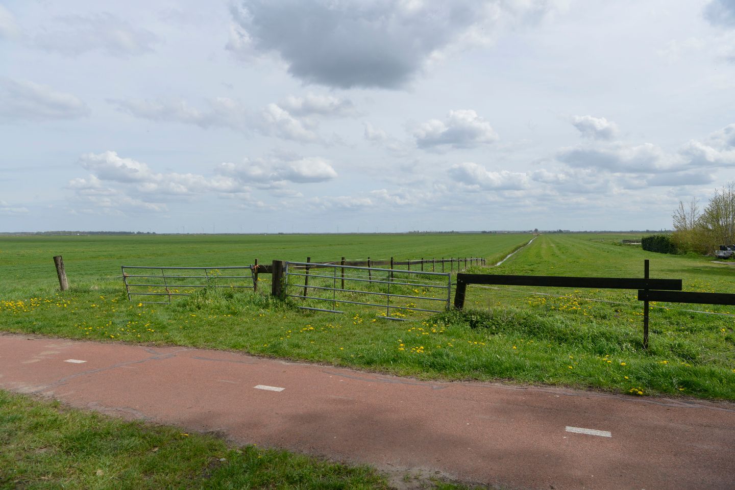 Photo 35 of Meentweg 103-A