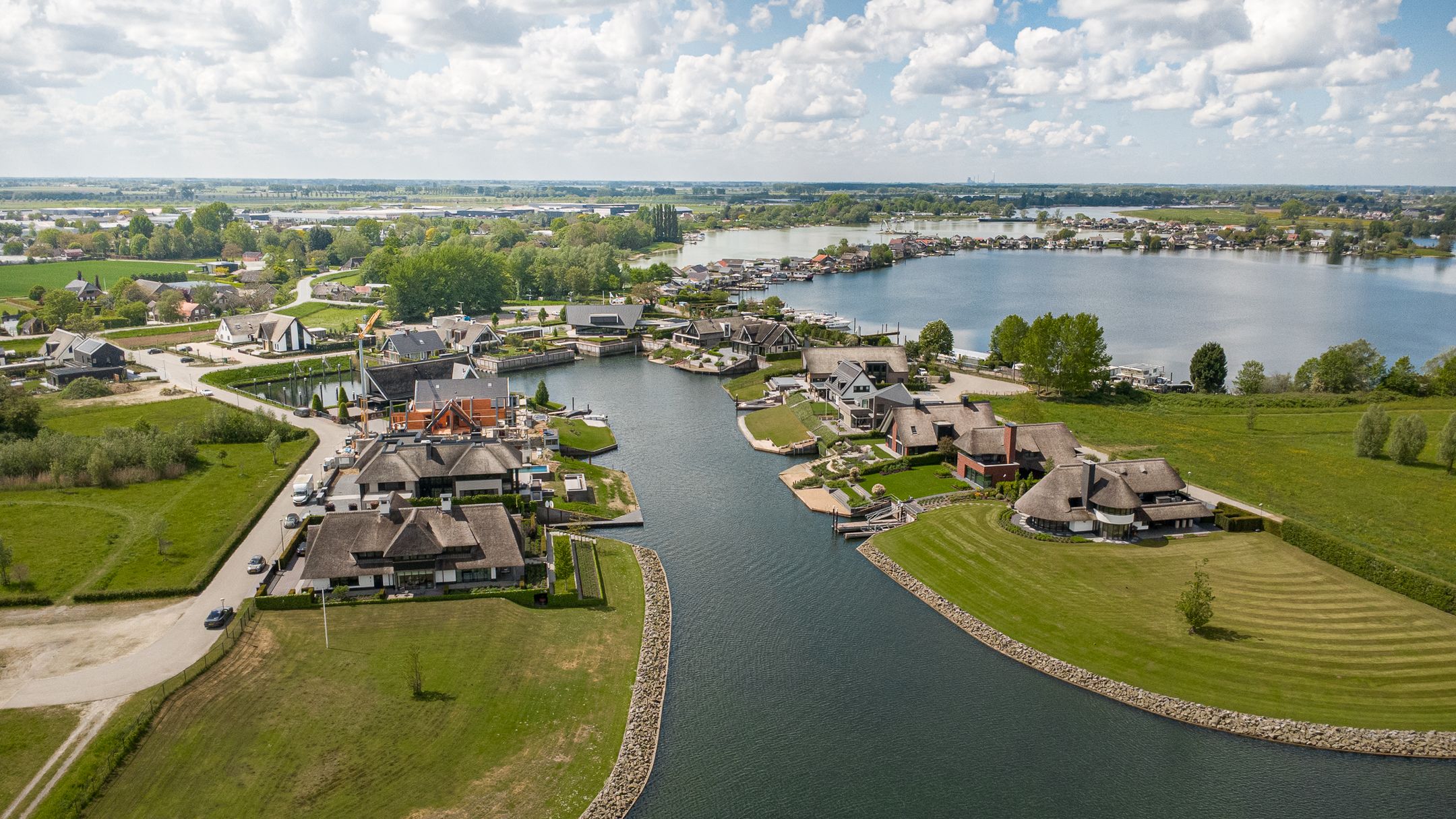 Photo 6 of Waterfront 16