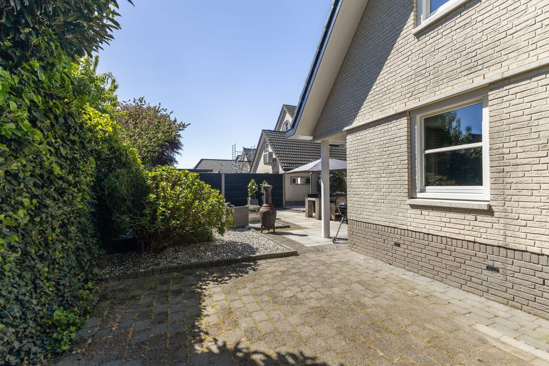 Foto 41 van Van Rijnesteinlaan 10