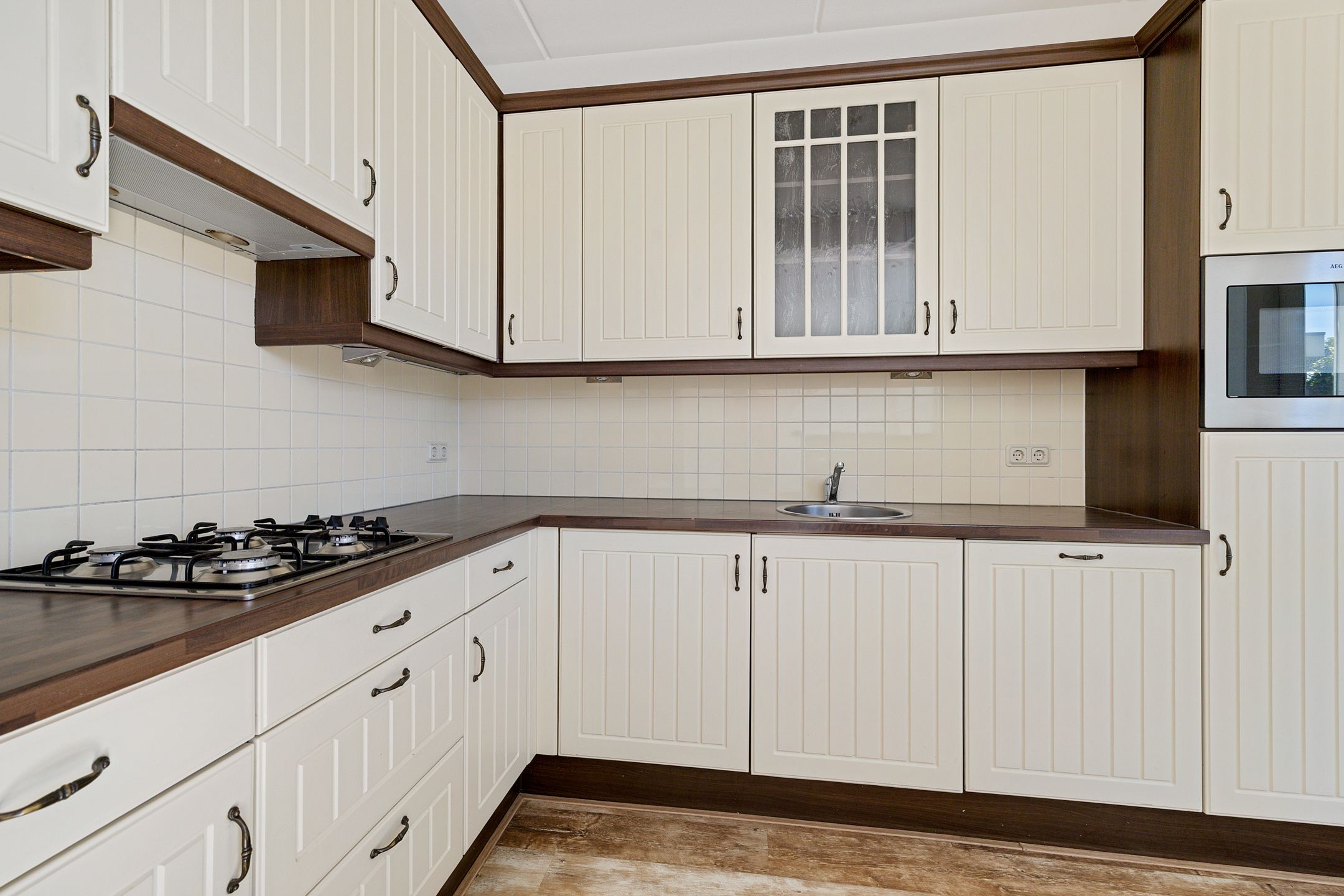 Foto 12 van Foareker 28