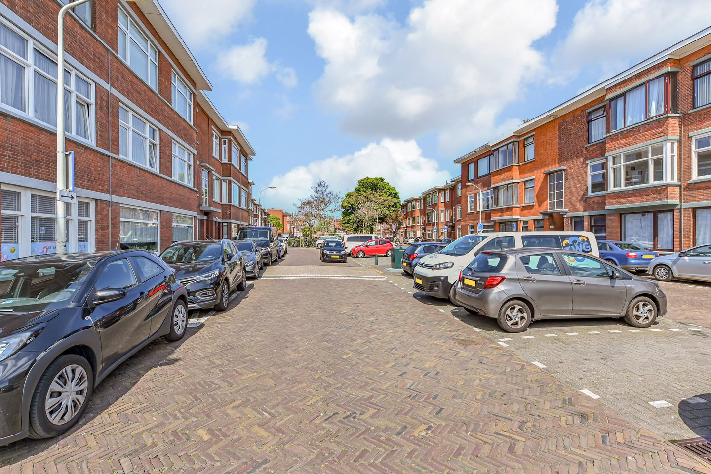 Photo 4 of Velpsestraat 52