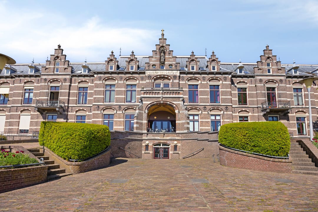 Foto 1 van St. Elisabethshof 11