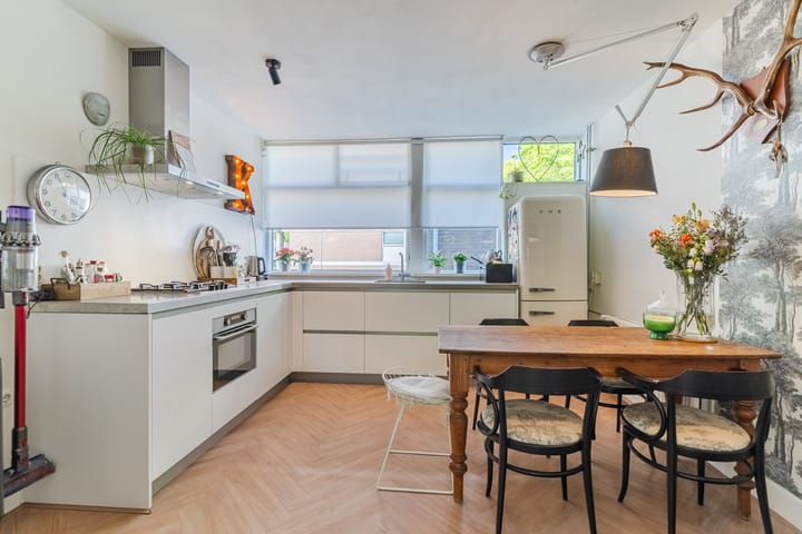 Tussenwoning te koop: Elandsgang 9, Tilburg