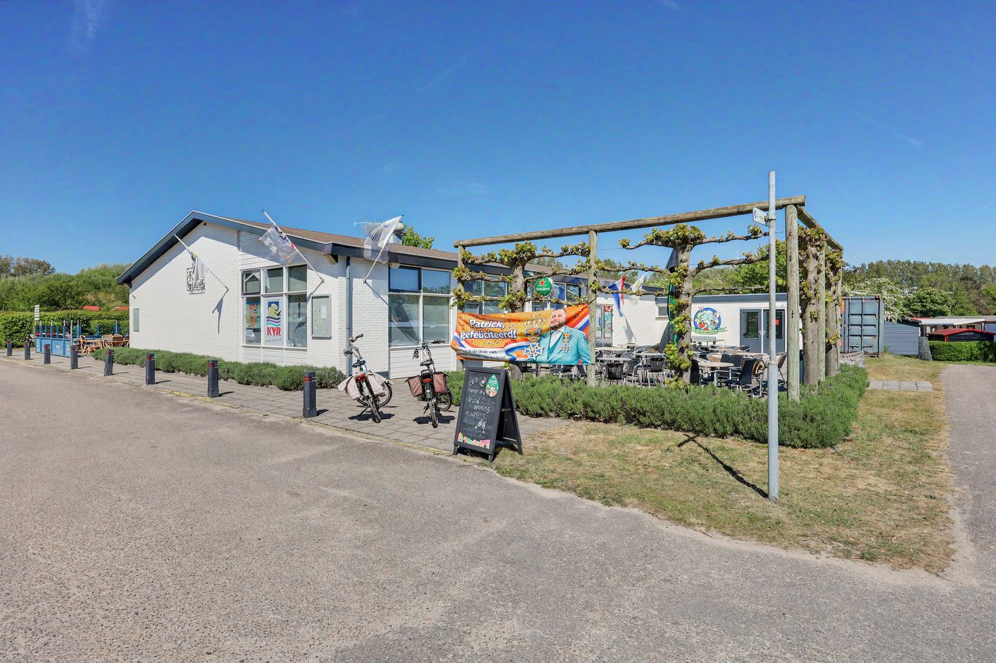 Photo 34 of C G van Kleijburgweg 3 / Acacialaan 17