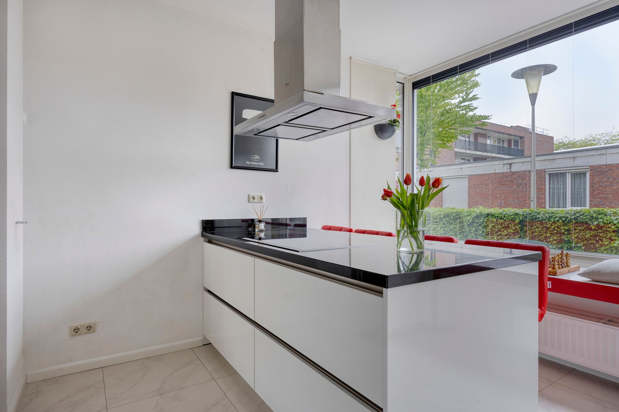 Modern Luxury Corner House with Roof Terrace in Prime Eindhoven Location — 12