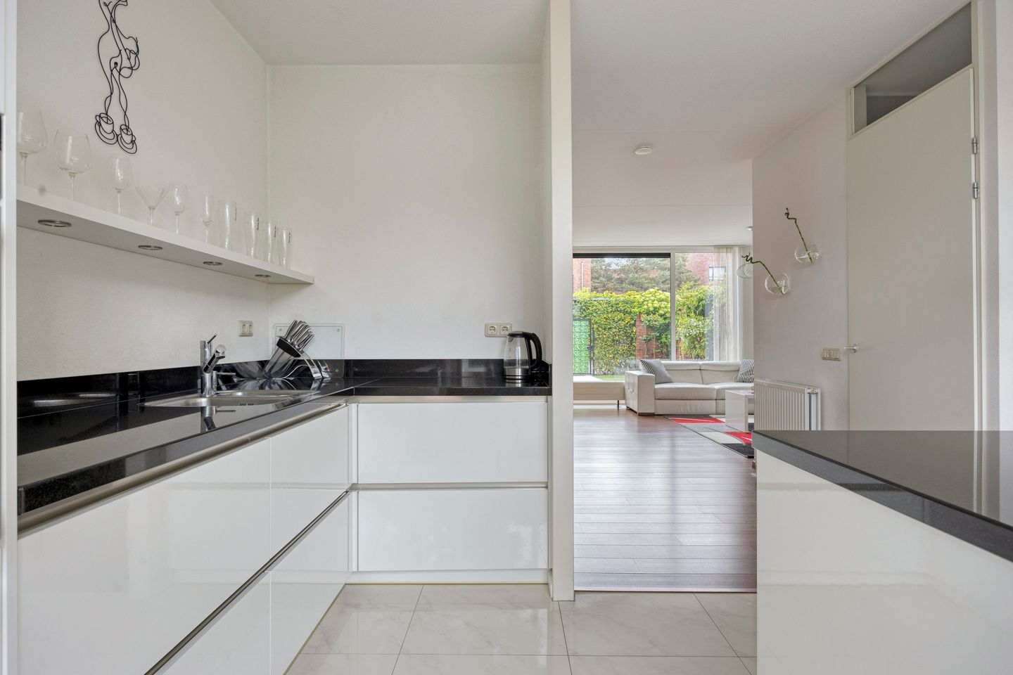 Modern Luxury Corner House with Roof Terrace in Prime Eindhoven Location — 10