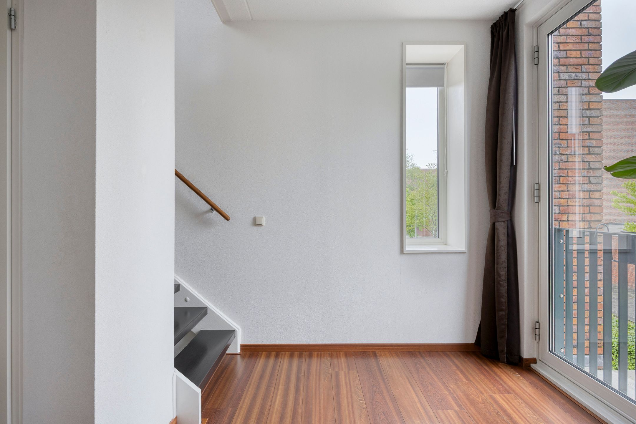 Modern Luxury Corner House with Roof Terrace in Prime Eindhoven Location — 27