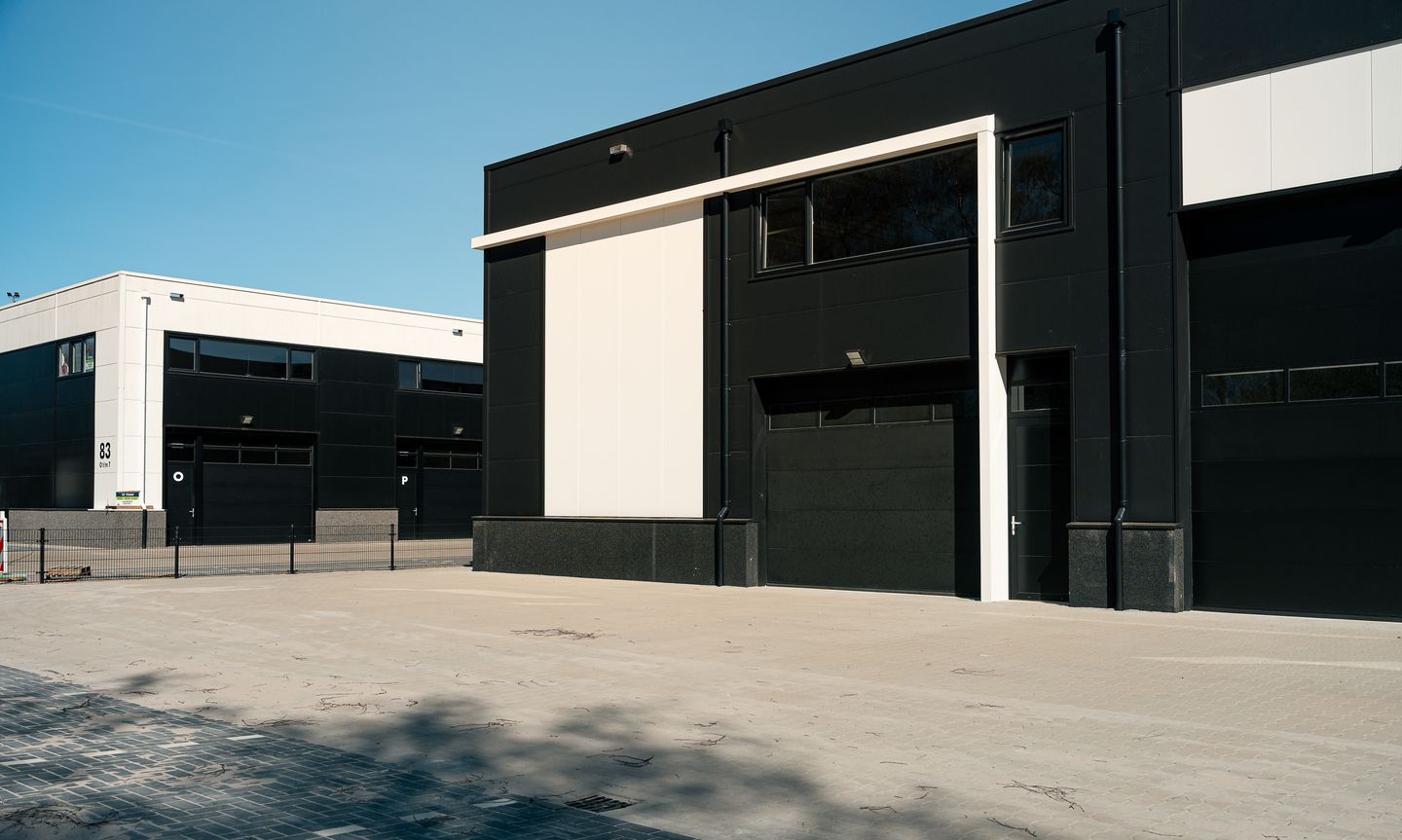 Bekijk foto 4 van Almelosestraat 85