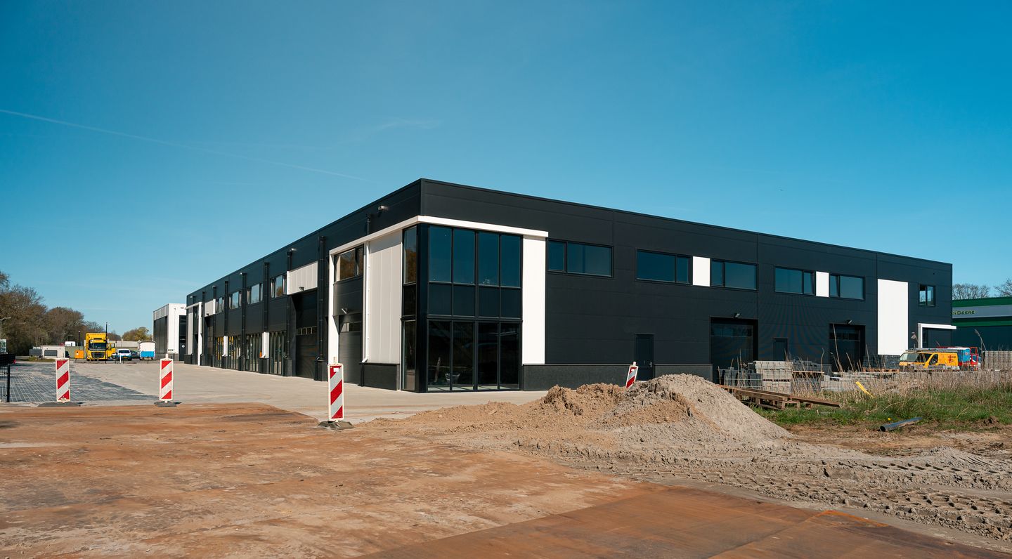Bekijk foto 5 van Almelosestraat 85