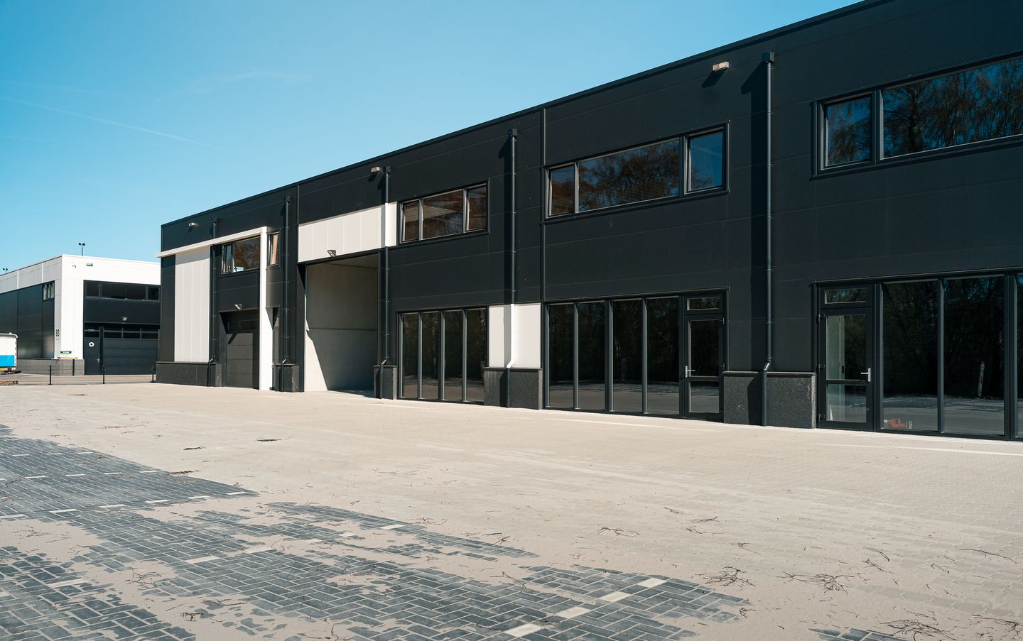 Bekijk foto 4 van Almelosestraat 85